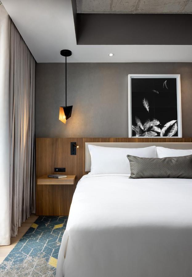 Humaniti Hotel Montreal, Autograph Collection Exterior foto