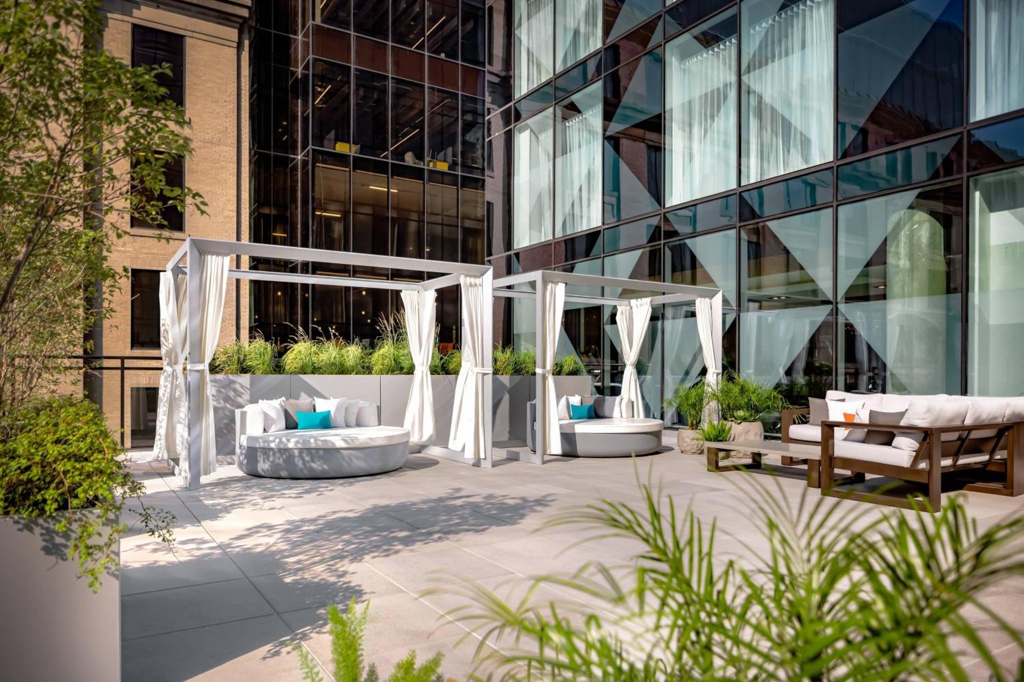 Humaniti Hotel Montreal, Autograph Collection Exterior foto